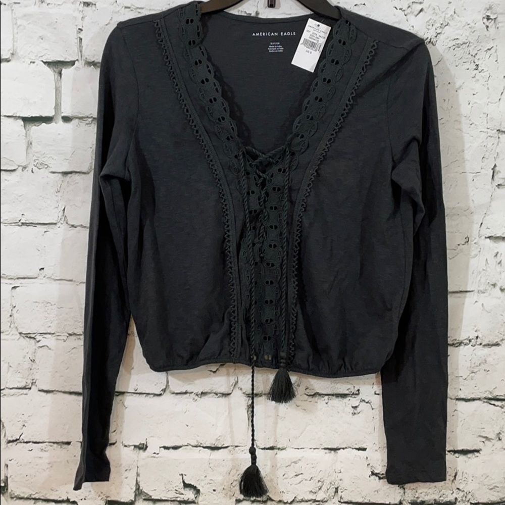 NWT American Eagle gray eyelet long sleeve crop